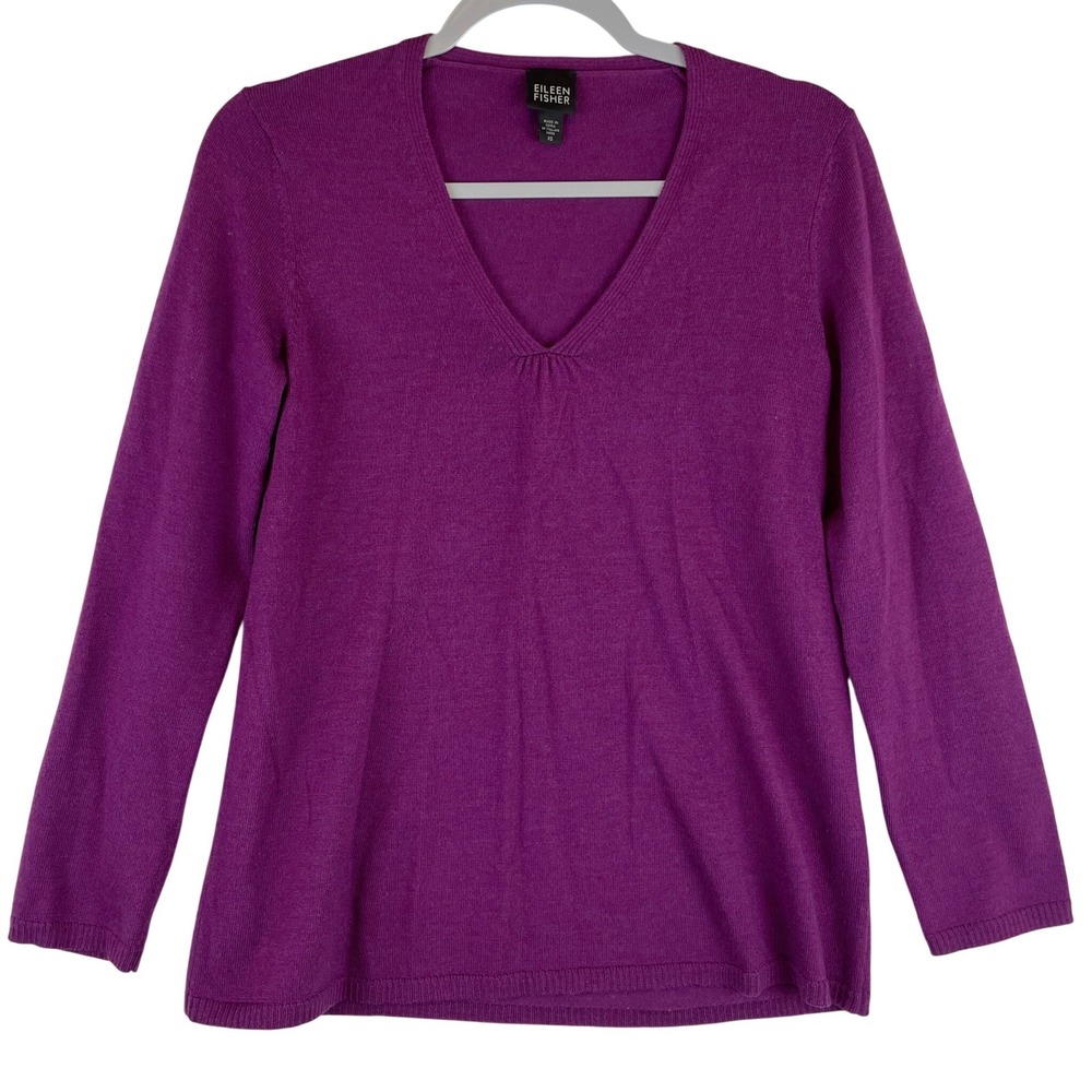 Eileen Fisher Womens XS Magenta 100% Merino Wool V-Neck Sweater Italian Yarn